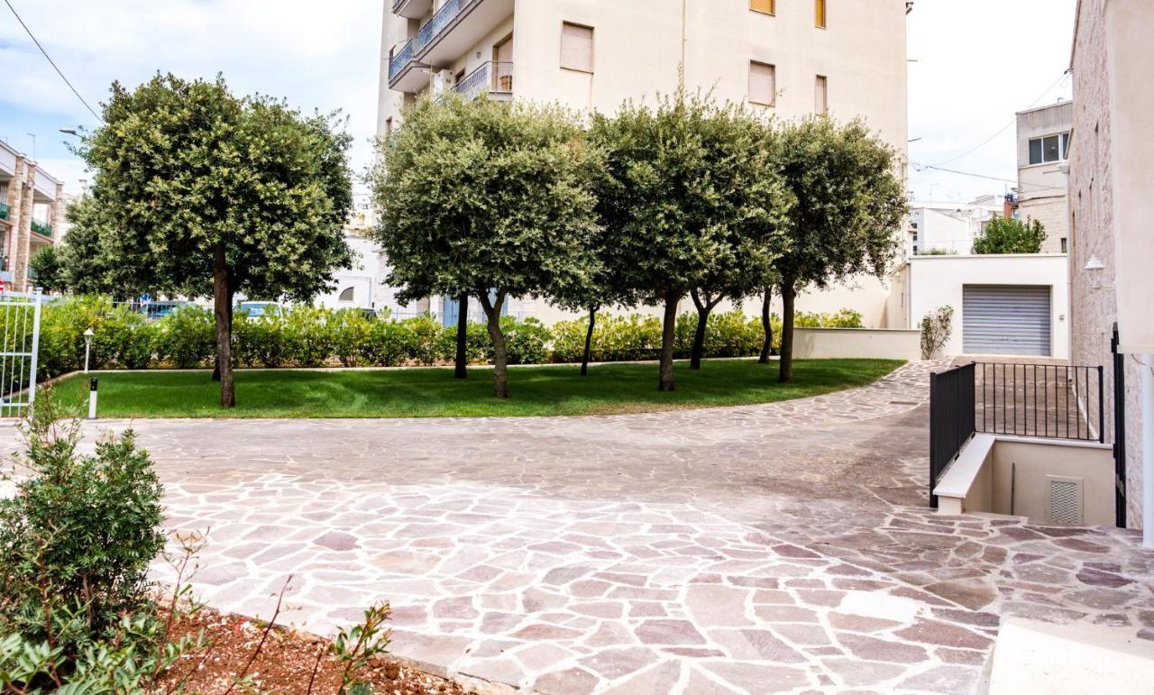 Villa Aurelia Suites And Apartments 洛科罗通多 外观 照片