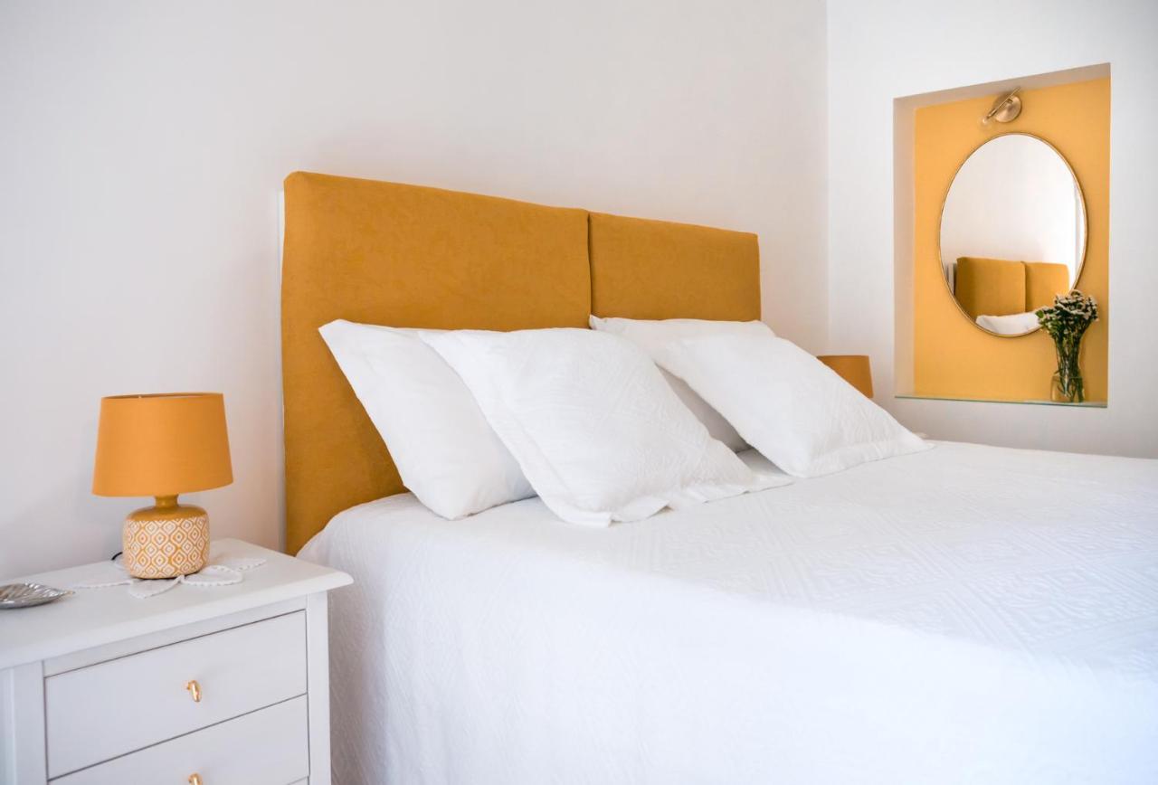 Villa Aurelia Suites And Apartments 洛科罗通多 外观 照片